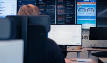 Ops wall screens